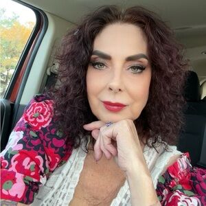 Meet your Posher, Susie